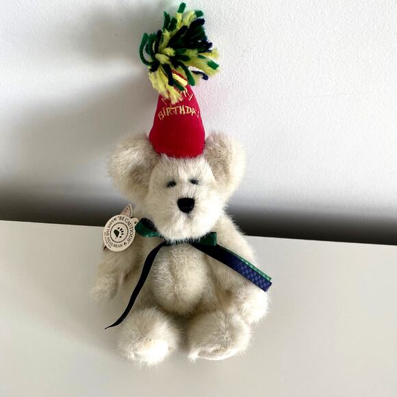 Boyds Collection 2001 Happy Birthday Bear Plush Off White w/Red Party Hat - Picture 5 of 9